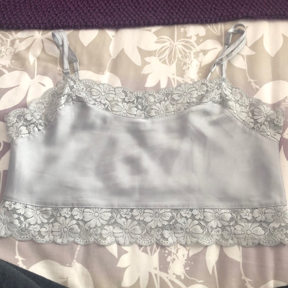 Bundle: two lace crop tops (blue and white) - Picture 2 of 5